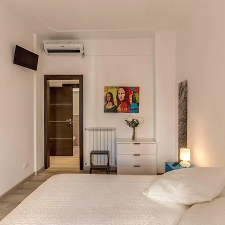 M&L Apartment - Caracalla Holiday-3